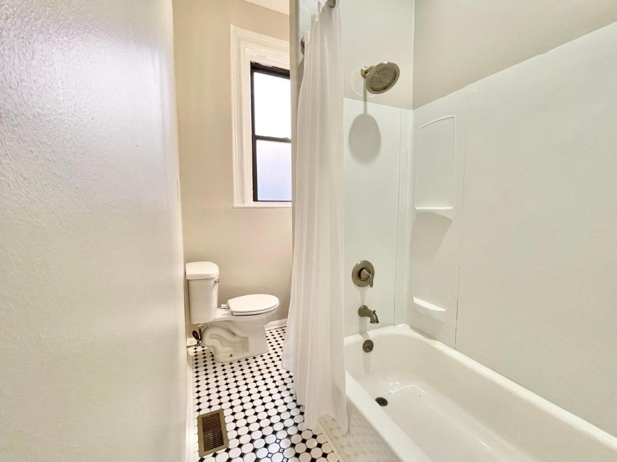 The Warhola Bloomfield By Luxe Pgh Apartment Pittsburgh Ngoại thất bức ảnh